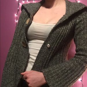 Knit Cardigan ••••